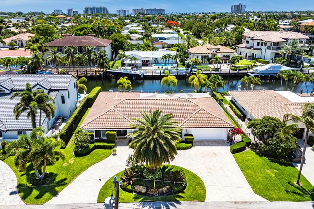 4230 Ne 24th Avenue, Lighthouse Point
