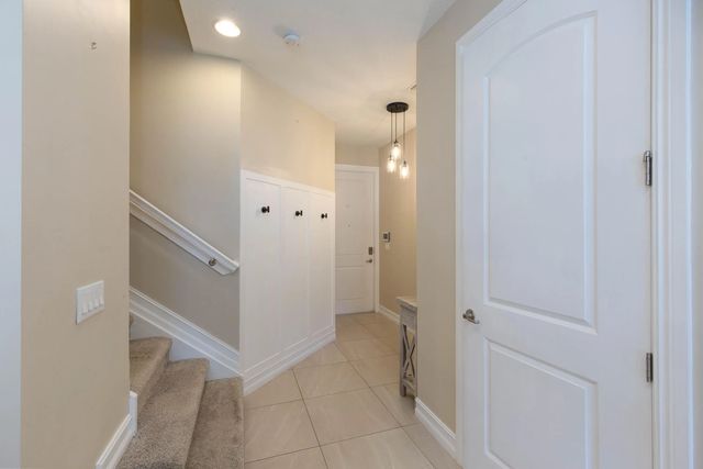 3 of 34 - 63 Dogwood Court, Royal Palm Beach, FL