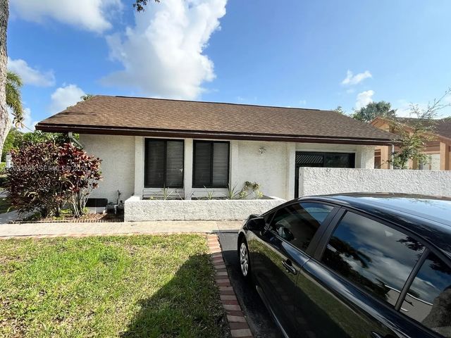 3931 Sw 84th Terrace, Davie
