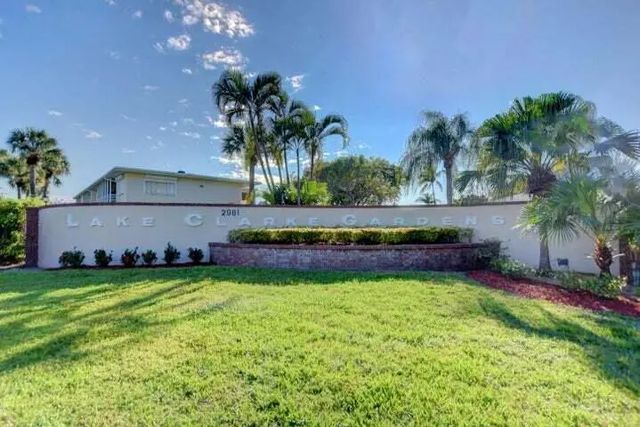 2855 S Garden Dr Drive S #203, Palm Springs