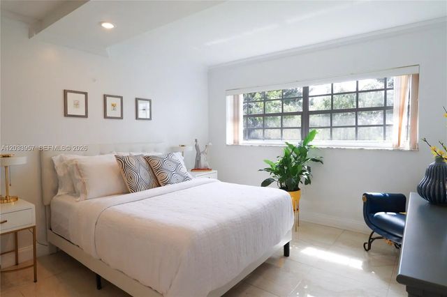 3 of 40 - 7797 Golf Circle Drive #208j, Margate, FL