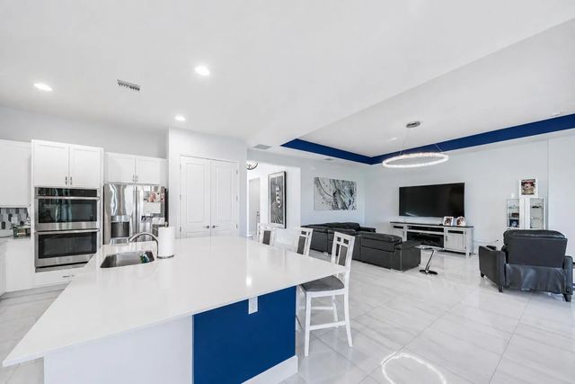 5 of 24 - 12435 Sw Pink Playa Parkway, Port St. Lucie, FL