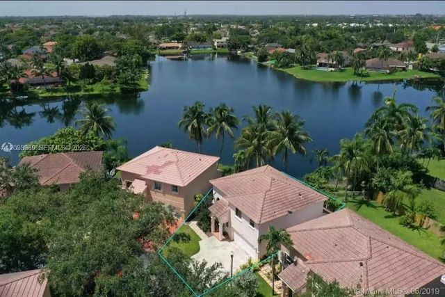 3 of 35 - 320 Sw 99th Avenue, Pembroke Pines, FL