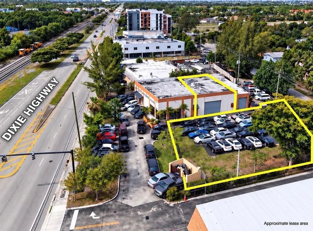 4071 N Dixie Highway, Deerfield Beach