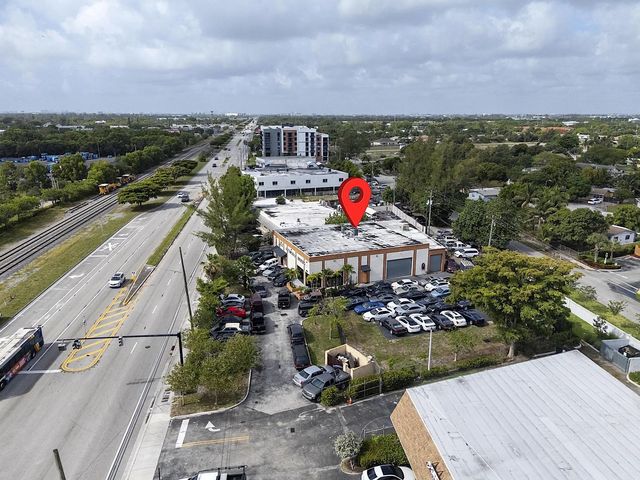 2 of 22 - 4071 N Dixie Highway, Deerfield Beach, FL