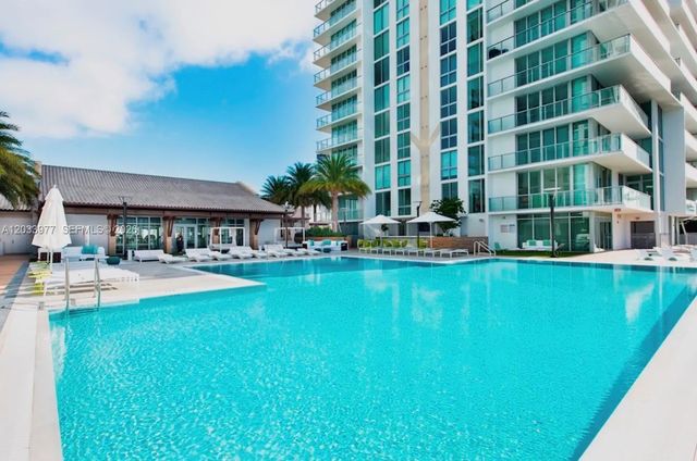 4 of 55 - 330 Sunny Isles Boulevard #5-2002, Sunny Isles Beach, FL