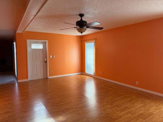 3 of 12 - 7101 Nw 68th Street, Tamarac, FL