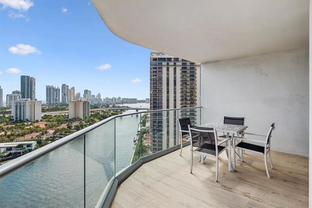 5 of 26 - 19707 Turnberry Way #20h, Aventura, FL