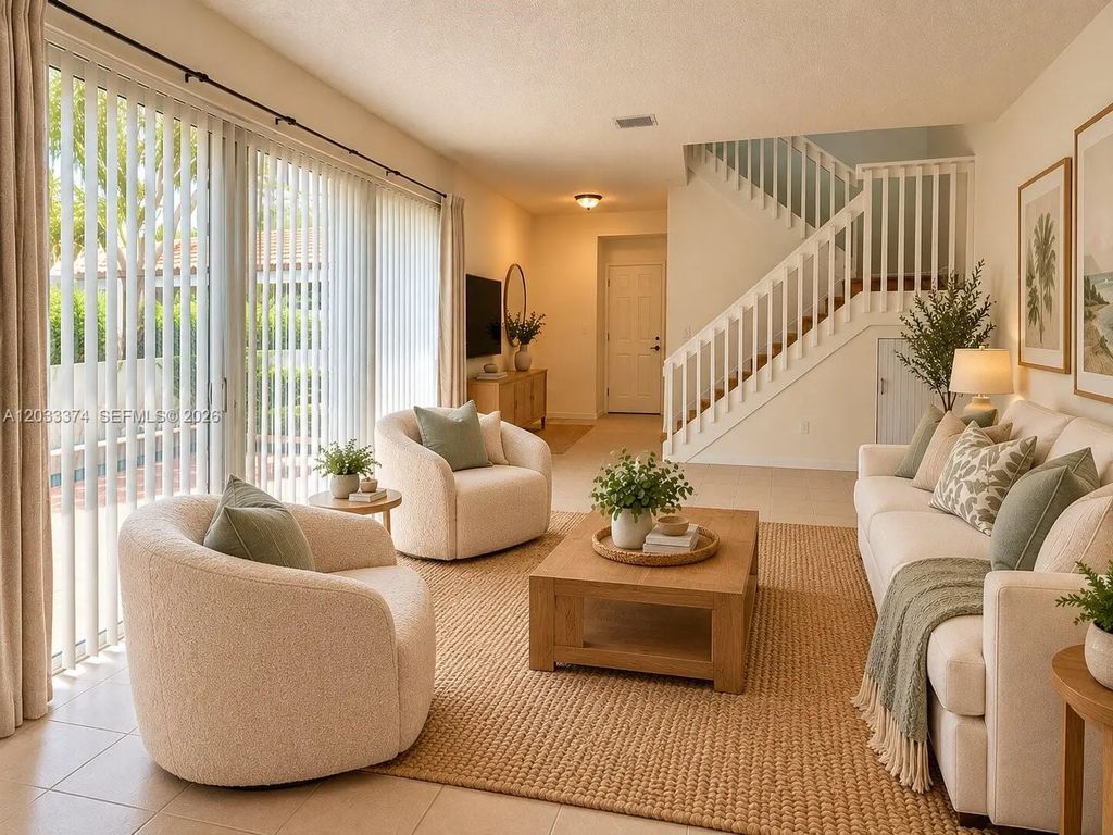 1521 Seagrape Way, Hollywood