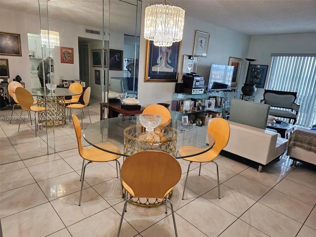 2 of 15 - 3850 Washington Street #1011, Hollywood, FL