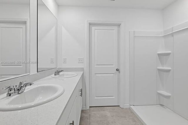 4 of 38 - 6523 Equinox Lane, North Fort Myers, FL