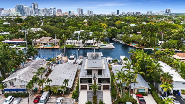 323 Hendricks Isle, Fort Lauderdale