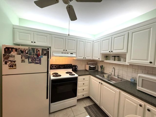 5 of 19 - 375 Sw 56th Avenue #116, Margate, FL
