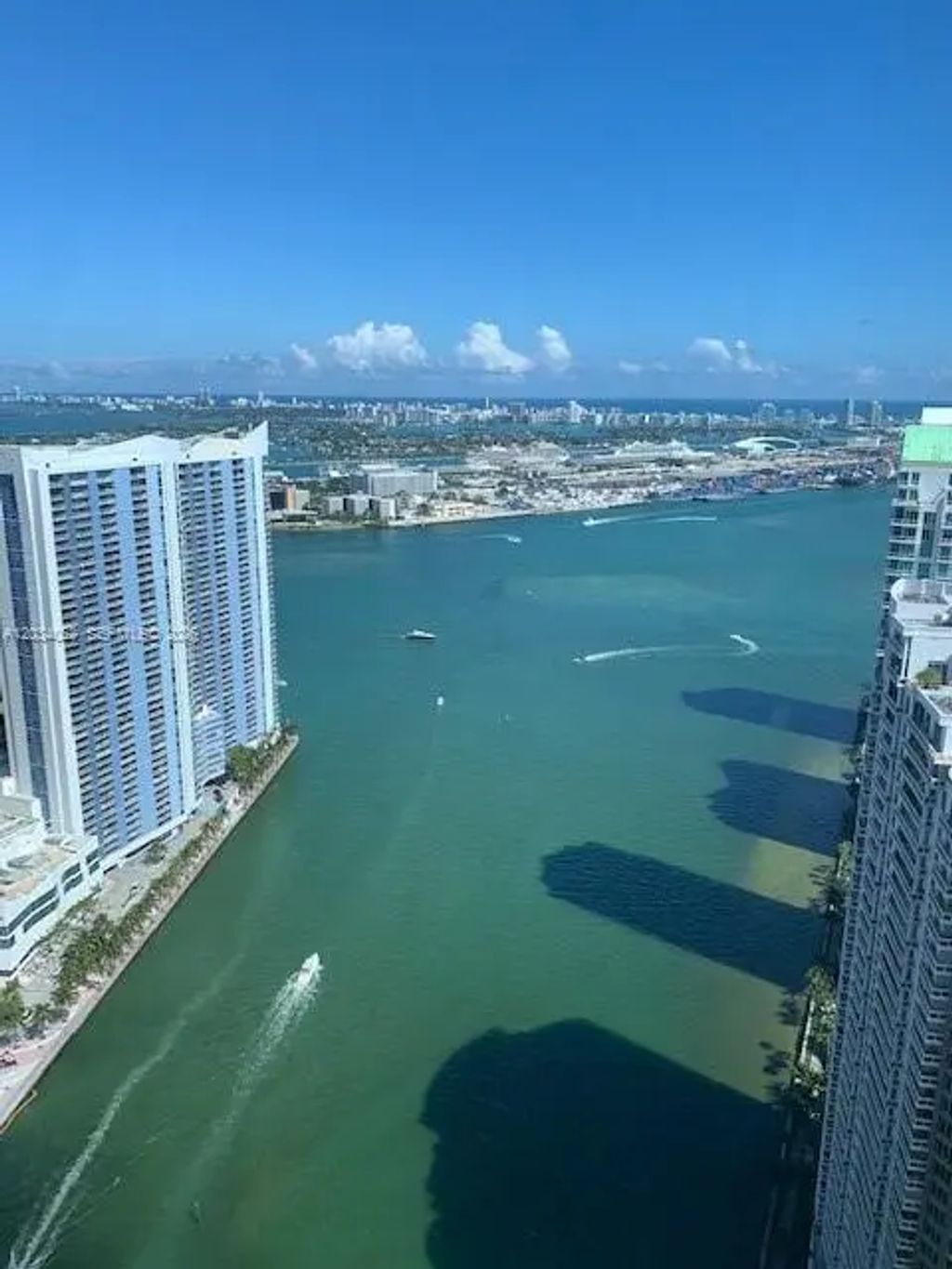 465 Brickell Avenue #4902, Miami
