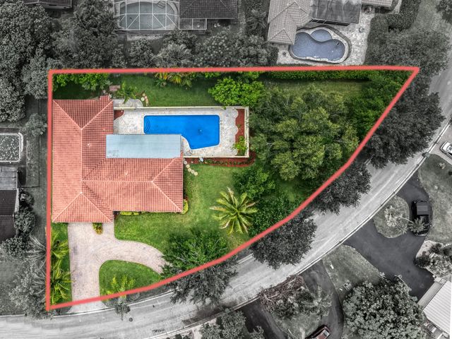 2 of 30 - 3860 Nw 100th Avenue, Coral Springs, FL