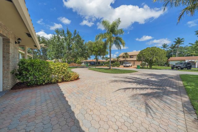 5 of 30 - 3860 Nw 100th Avenue, Coral Springs, FL