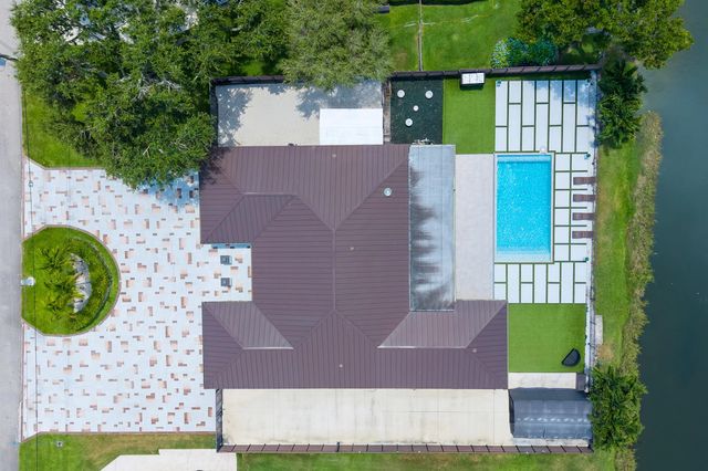 2 of 52 - 1821 Carissa Road, Lake Clarke Shores, FL