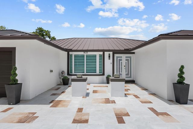 4 of 52 - 1821 Carissa Road, Lake Clarke Shores, FL