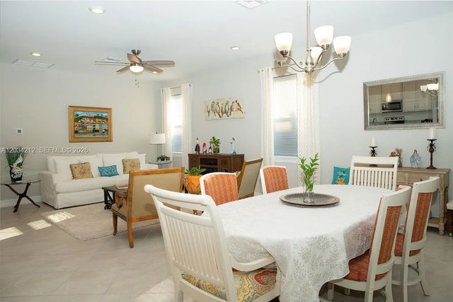 4 of 13 - 3290 Baravaldo Circle, Cape Coral, FL