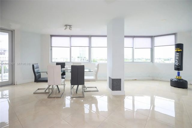4 of 77 - 7135 Collins Avenue #735, Miami Beach, FL