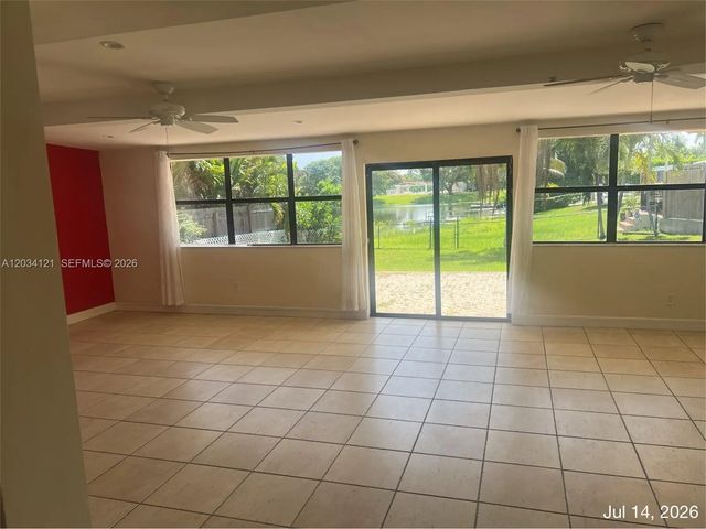 3 of 51 - 18715 Ne 18th Avenue, Miami, FL