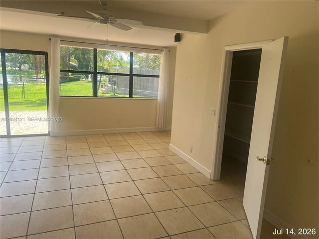 5 of 51 - 18715 Ne 18th Avenue, Miami, FL