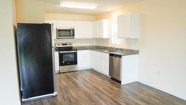 5 of 31 - 26 Ne 12th Terrace, Cape Coral, FL