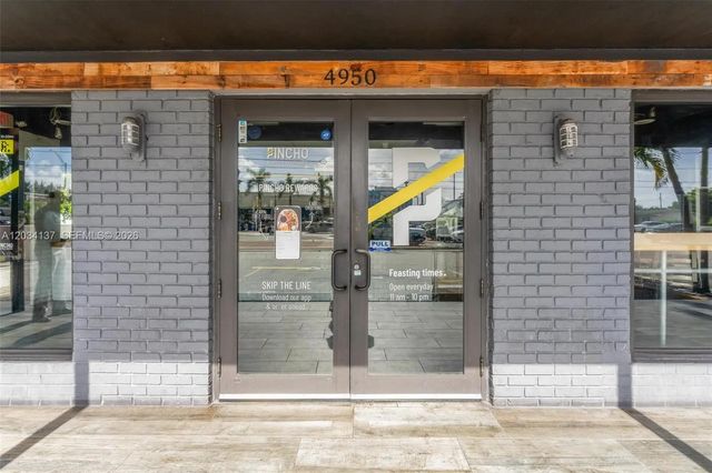 4 of 22 - 4950 W 12th Avenue, Hialeah, FL