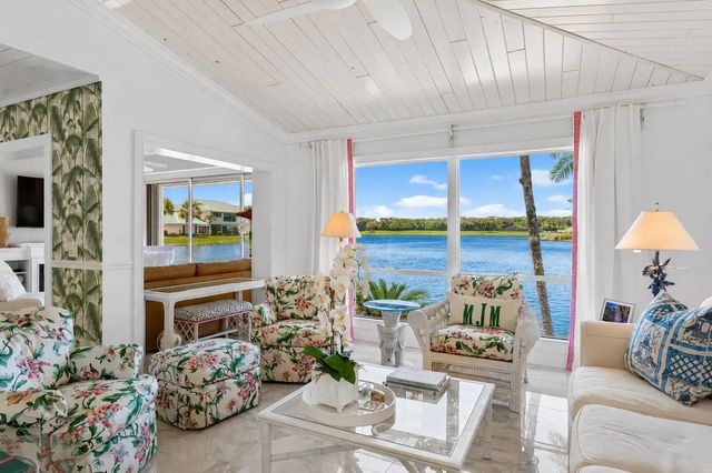 2 of 71 - 5632 Se Foxcross Place, Stuart, FL