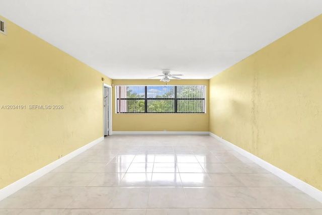 2 of 24 - 10400 Nw 30th Court #305, Sunrise, FL