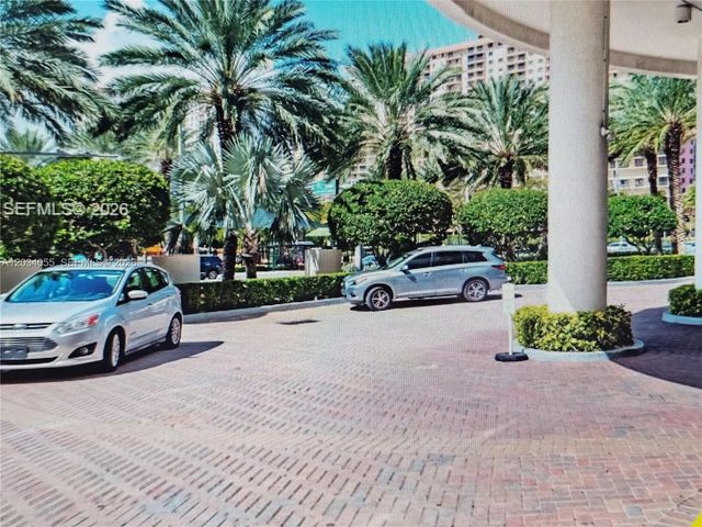 4 of 22 - 17201 Collins Avenue #1508, Sunny Isles Beach, FL