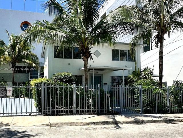 364 Sw 11th Street, Miami