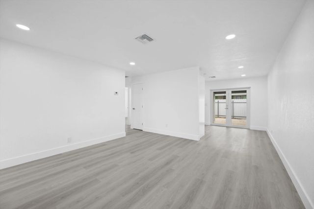 5 of 25 - 2807 Reo Lane #1, Palm Springs, FL