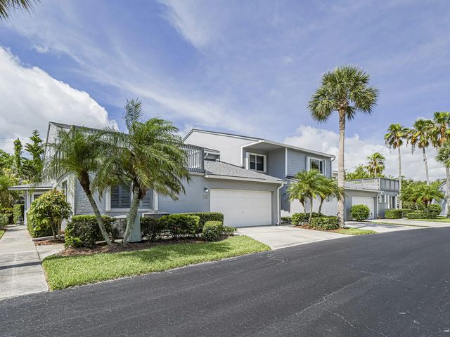 3 of 46 - 4949 N Highway A1a #142, Fort Pierce, FL