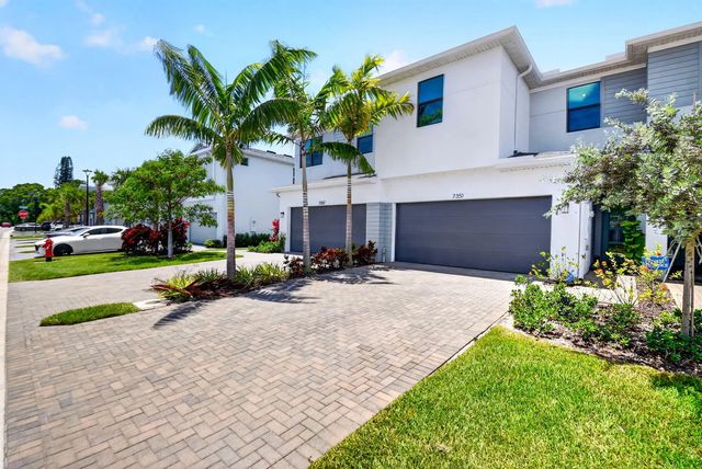 7351 Lenora Lane, Lake Worth