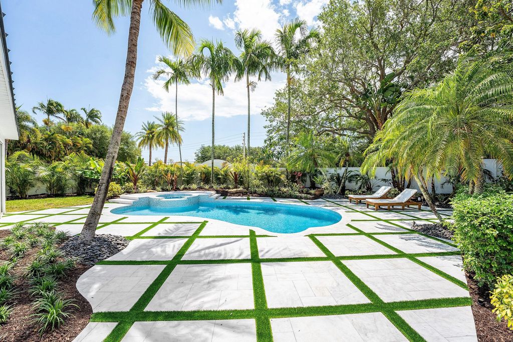 1210 Delray Lakes Drive, Delray Beach