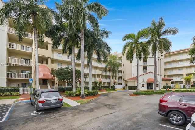 2 of 66 - 10720 Nw 66th Street #202, Doral, FL