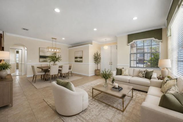 9100 Dupont Place, Wellington