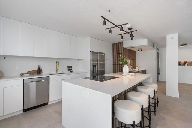 5 of 49 - 2800 E Sunrise Boulevard #4c, Fort Lauderdale, FL