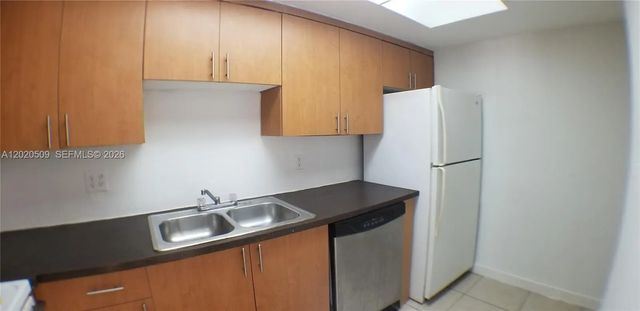 5 of 21 - 13700 Ne 6th Avenue #113, North Miami, FL