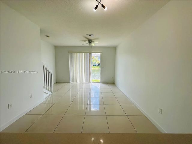 5 of 21 - 3507 Nw 13th Street, Lauderhill, FL