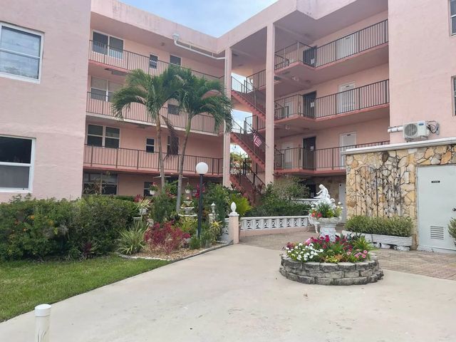 2 of 26 - 2851 Somerset Drive #111, Oakland Park, FL