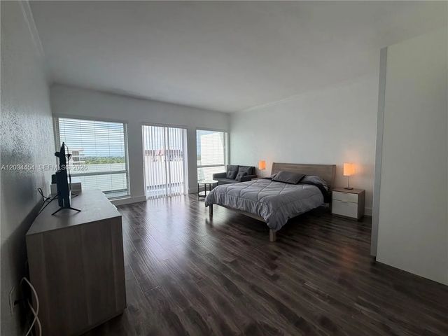 3 of 22 - 700 Biltmore Way #1216, Coral Gables, FL