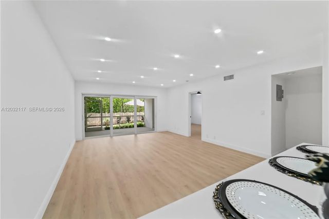 4 of 32 - 4812 Ne 23rd Avenue #3, Fort Lauderdale, FL