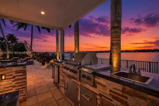 2 of 60 - 18611 Sw 39th Street, Miramar, FL