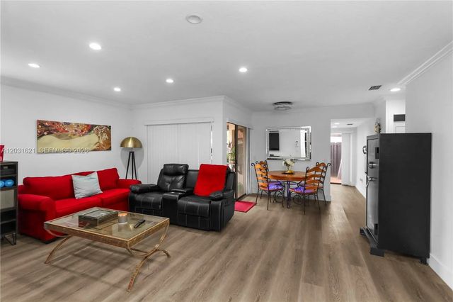 4 of 24 - 15240 Sw 45th Terrace #54-h, Miami, FL