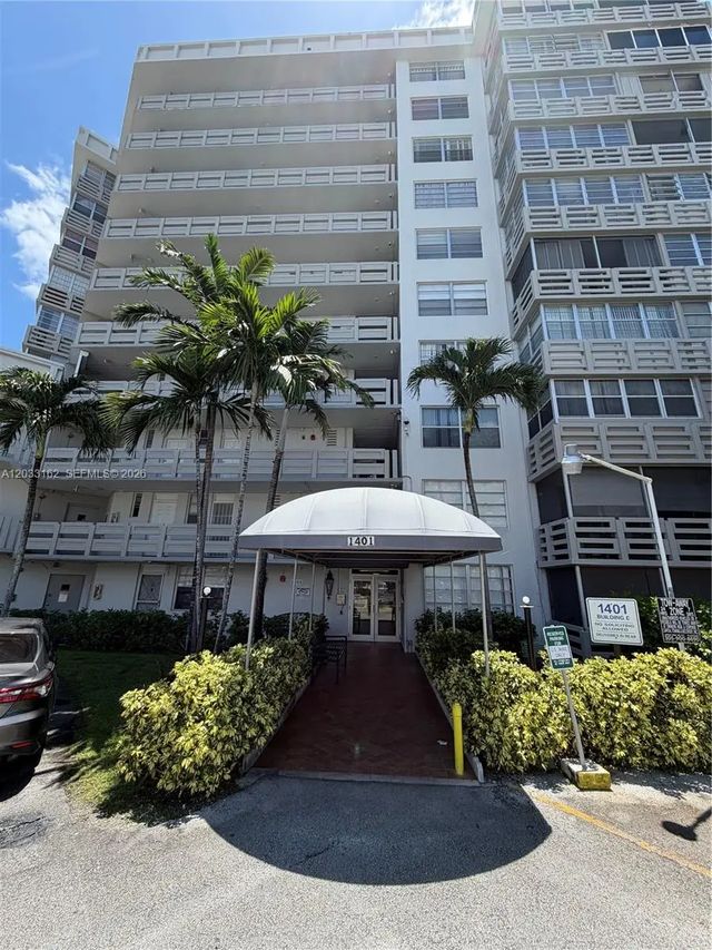 1401 Ne Miami Gardens Drive #891, Miami
