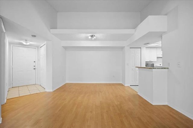 4 of 24 - 200 N Crestwood Court N #211, Royal Palm Beach, FL