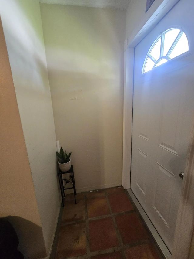 5 of 49 - 3560 Nw 3rd Avenue #1-2, Pompano Beach, FL