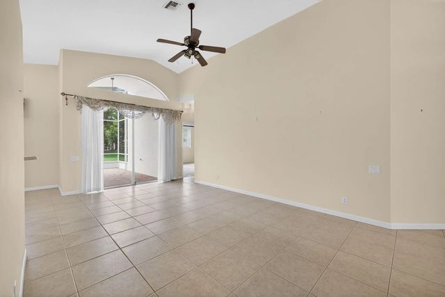 5 of 67 - 171 Nw Lawton Road, Port St. Lucie, FL